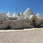 Trulli Lenuccia Villa *