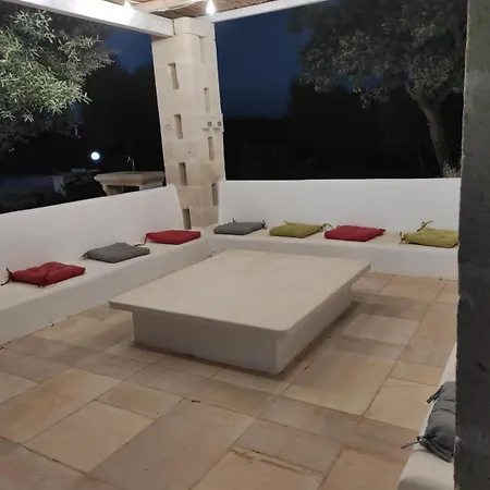 Trulli Lenuccia * سيغلي ميسابيكا