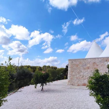 Trulli Lenuccia Villa *