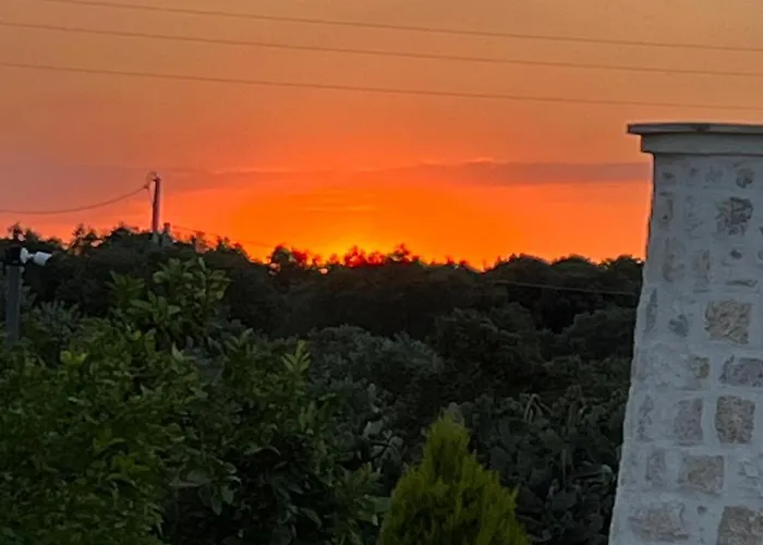 Trulli Lenuccia Villa *